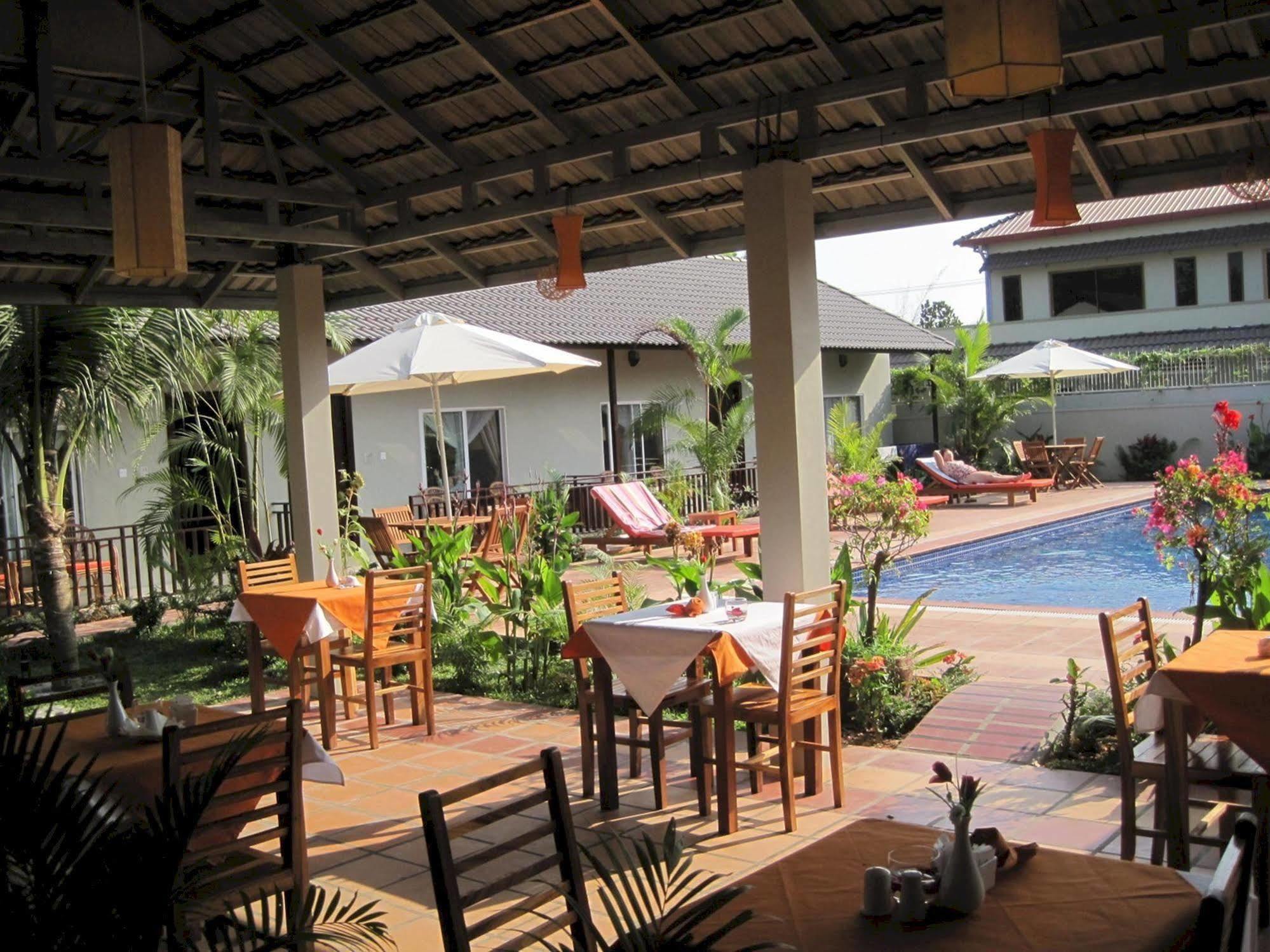 The Tamarind Hotel Sihanoukville Ngoại thất bức ảnh